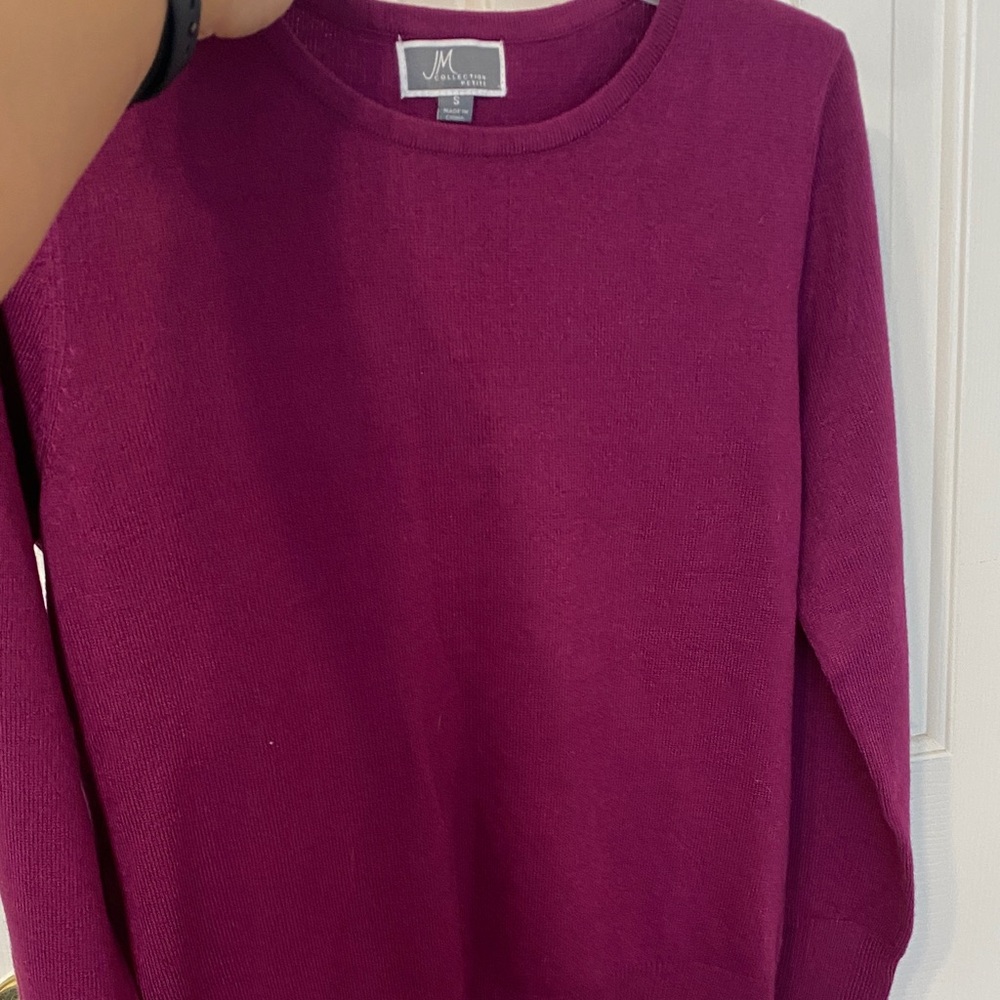 JM Collection Women's Fuchsia Crew Neck Sweater